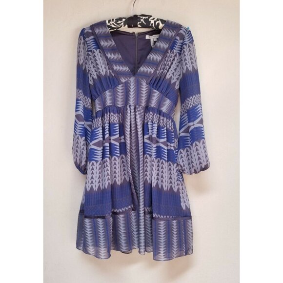 BCBGeneration Tops - Vintage BCBGENERATION Womens V-neck Empire Waist Dress Size 0 Blue Lined